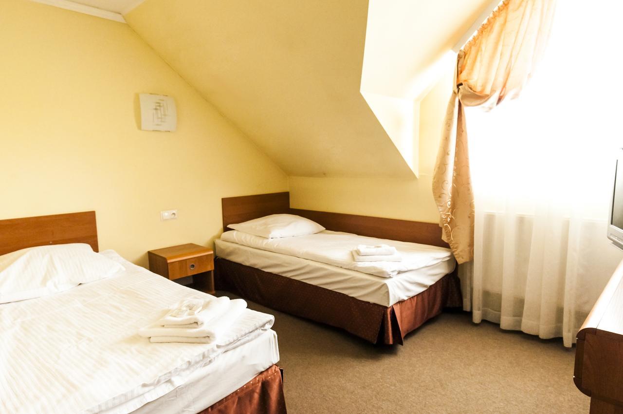 Hotel Olenka Szydlowiec Exterior photo